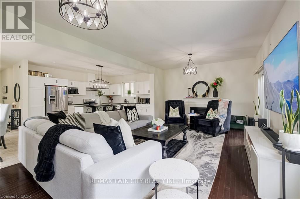 58 MARSHALL DRIVE - 17