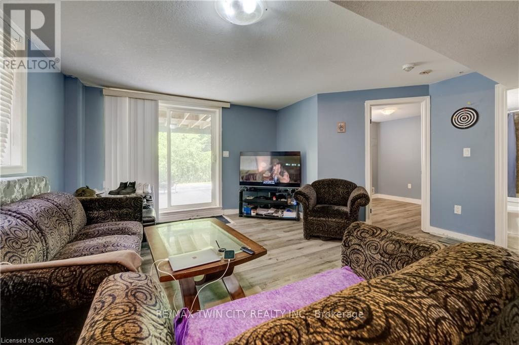 58 MARSHALL DRIVE - 41