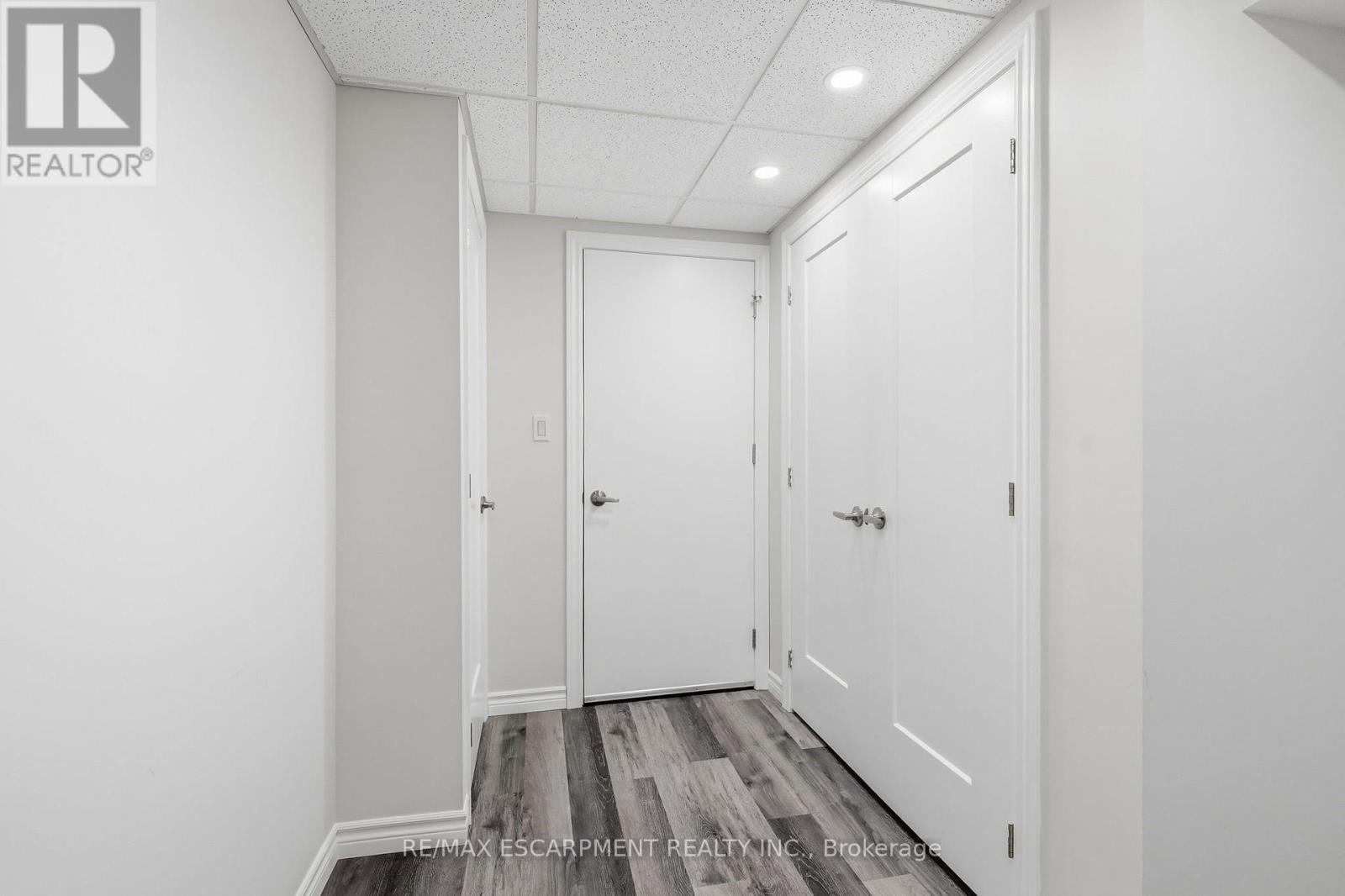 221 NISBET BOULEVARD - 44