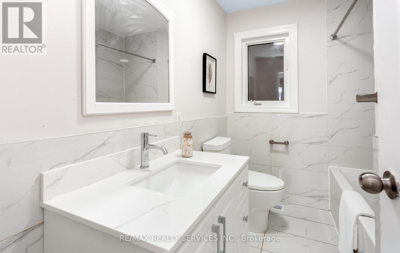 176 SAMUELSON STREET - 19
