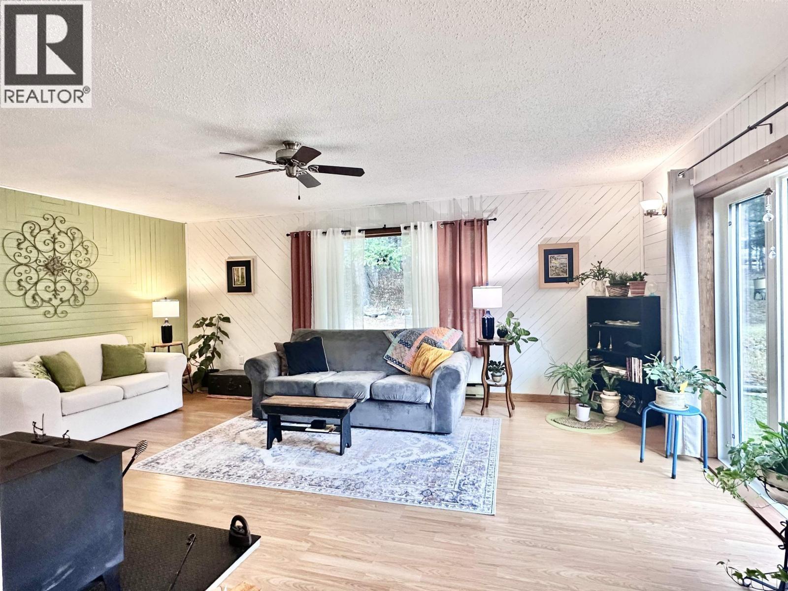 310 MOUNTAIN VIEW ROAD, McBride