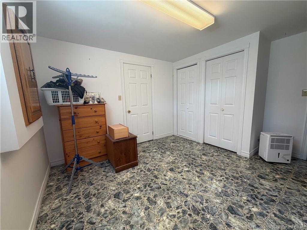 56 Aitken Avenue - 42