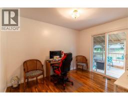 Foyer - 56 Aitken Avenue, Miramichi, NB E1V3X1 Photo 8