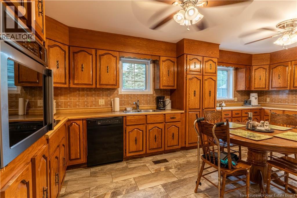 56 Aitken Avenue, Miramichi — photo 3