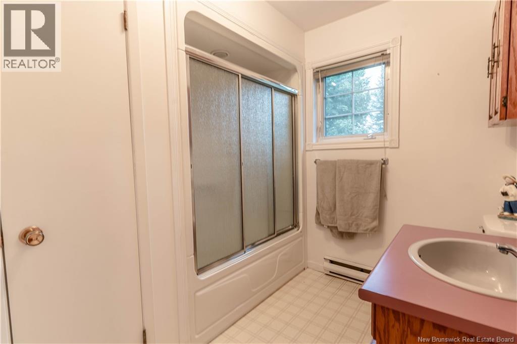 56 Aitken Avenue - 26