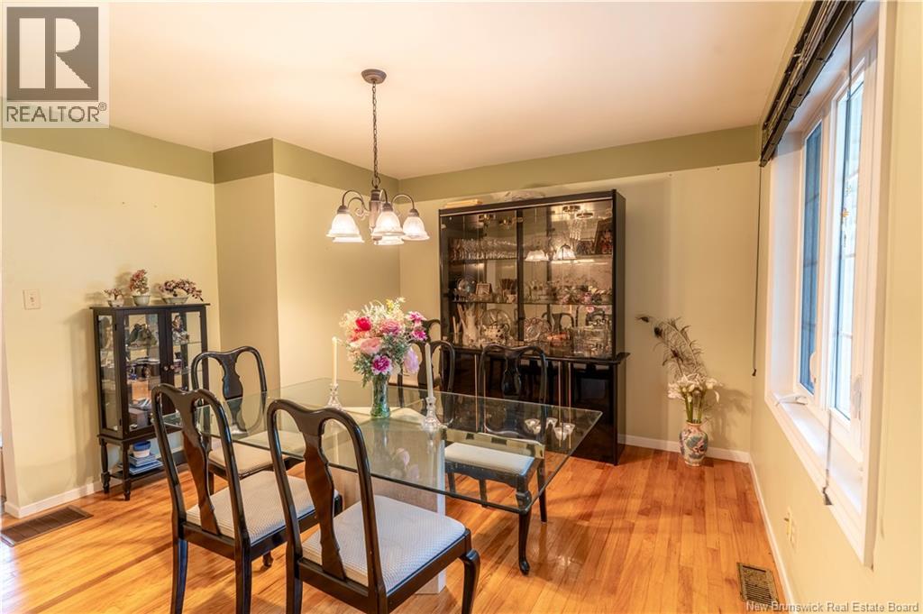 56 Aitken Avenue - 15
