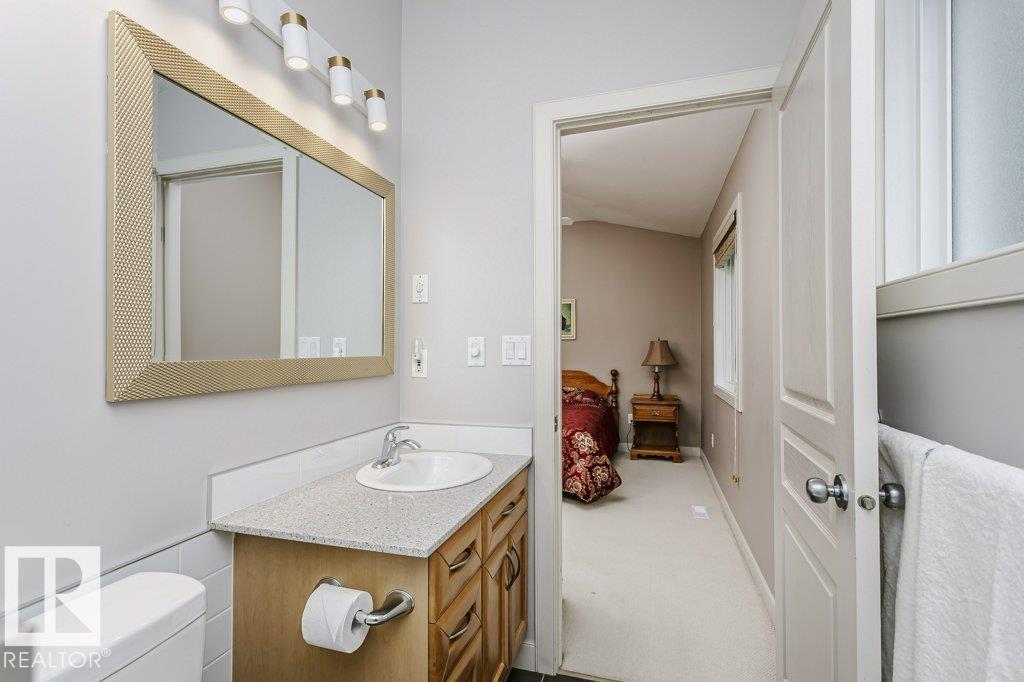 96 Eastgate WY - 20