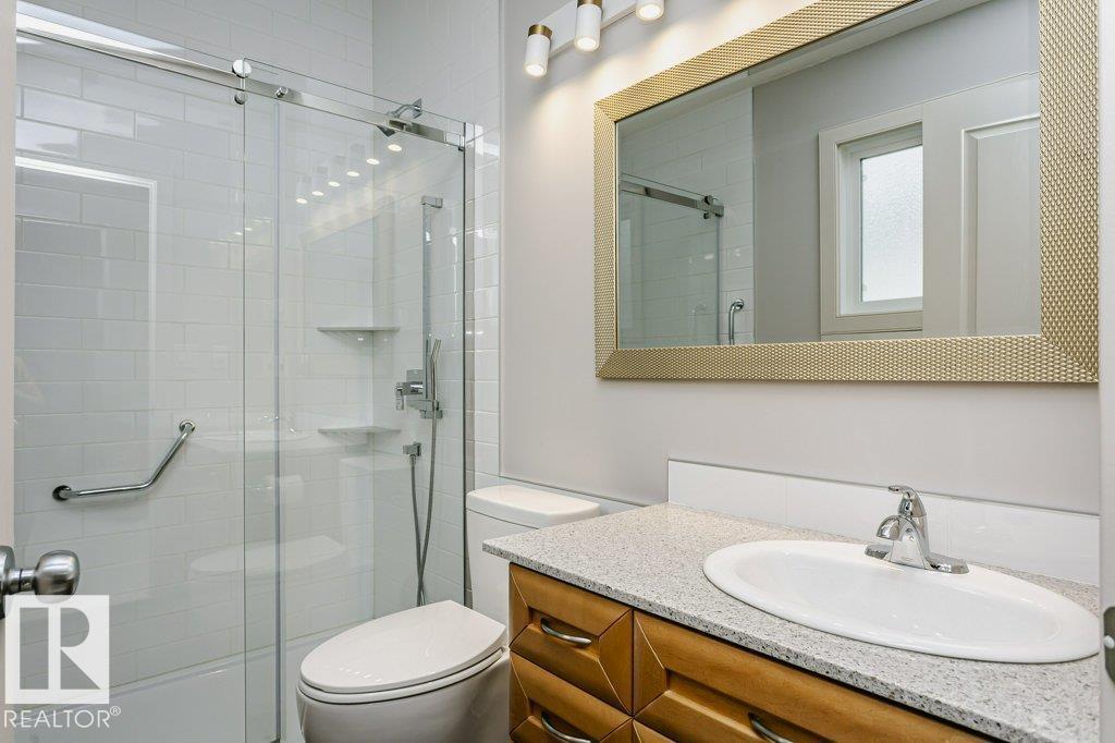 96 Eastgate WY - 19