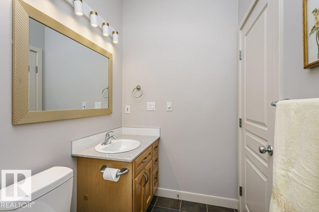 96 Eastgate WY - 24