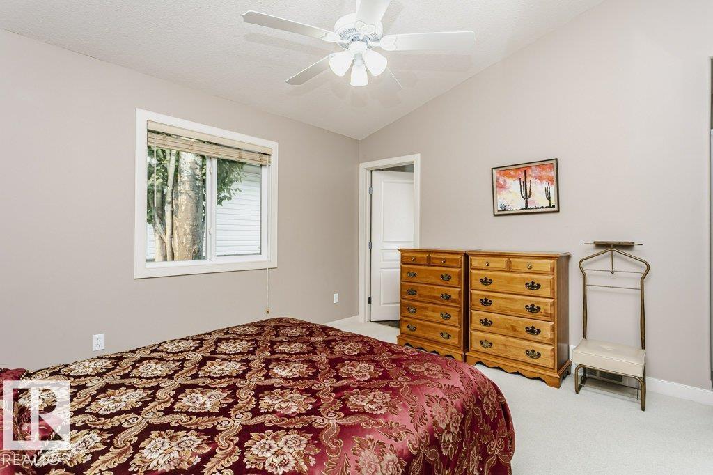 96 Eastgate WY - 17