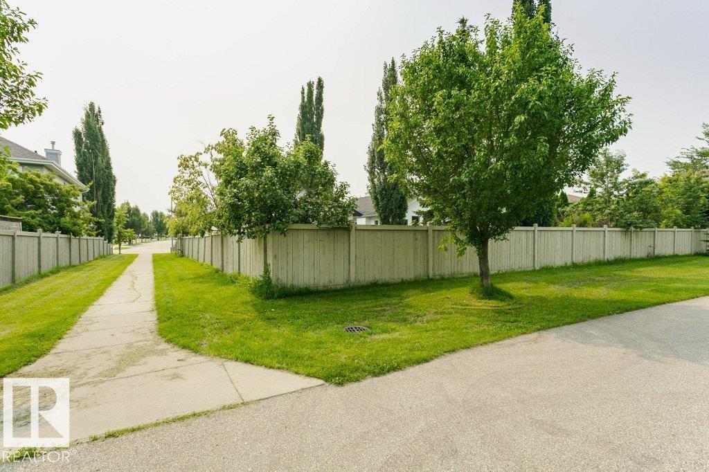 96 Eastgate WY - Image 51