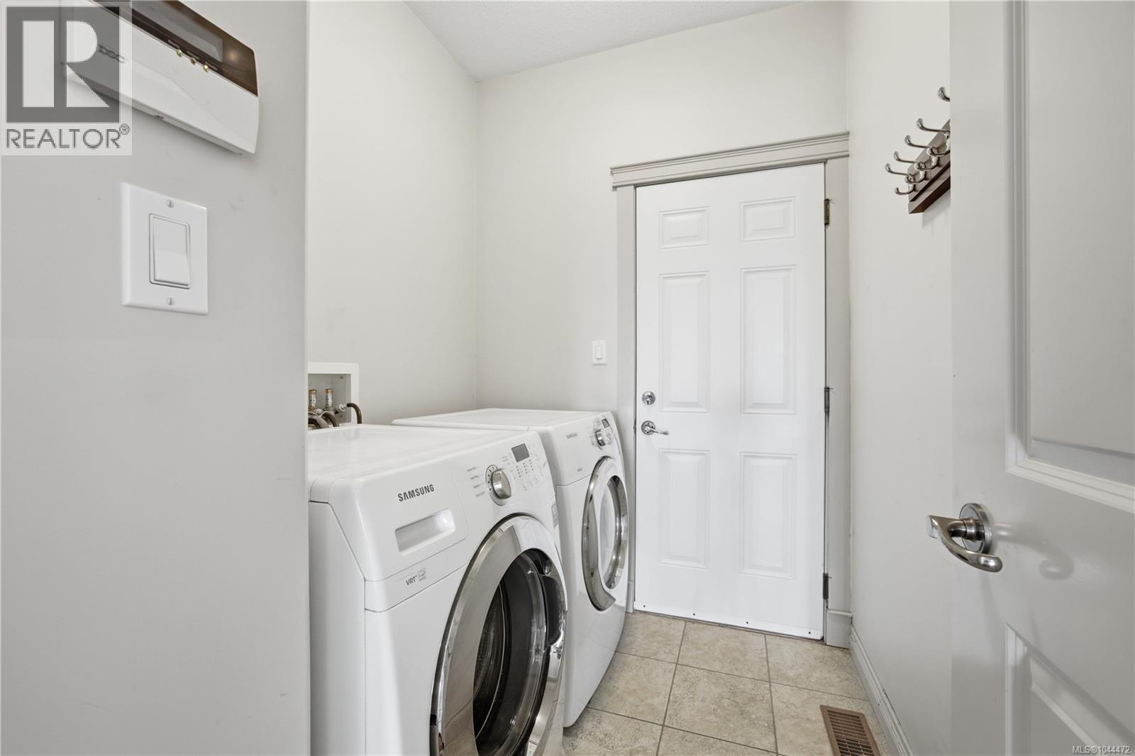 4538 Sheridan Ridge Rd - 37