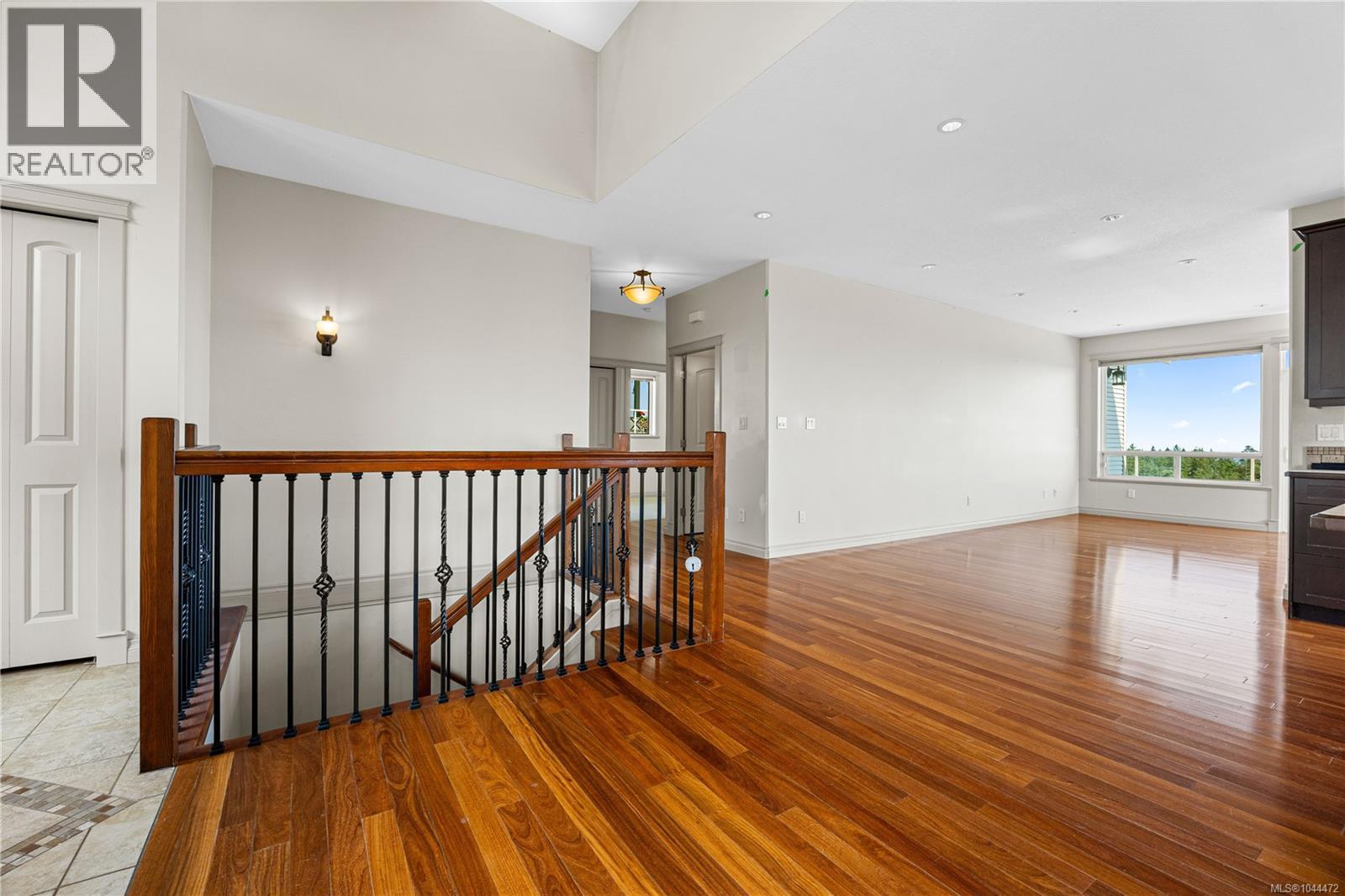 4538 Sheridan Ridge Rd - 45