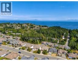 Laundry room - 4538 Sheridan Ridge Rd, Nanaimo, BC V9T6S7 Photo 9
