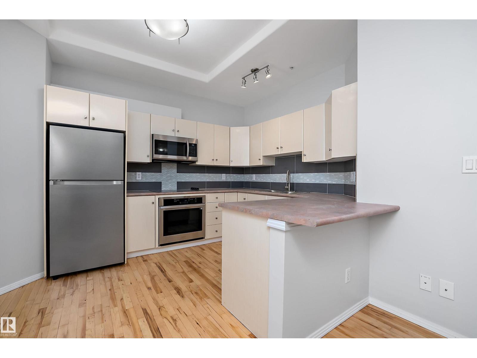 #108 10933 82 AV NW - Image 9