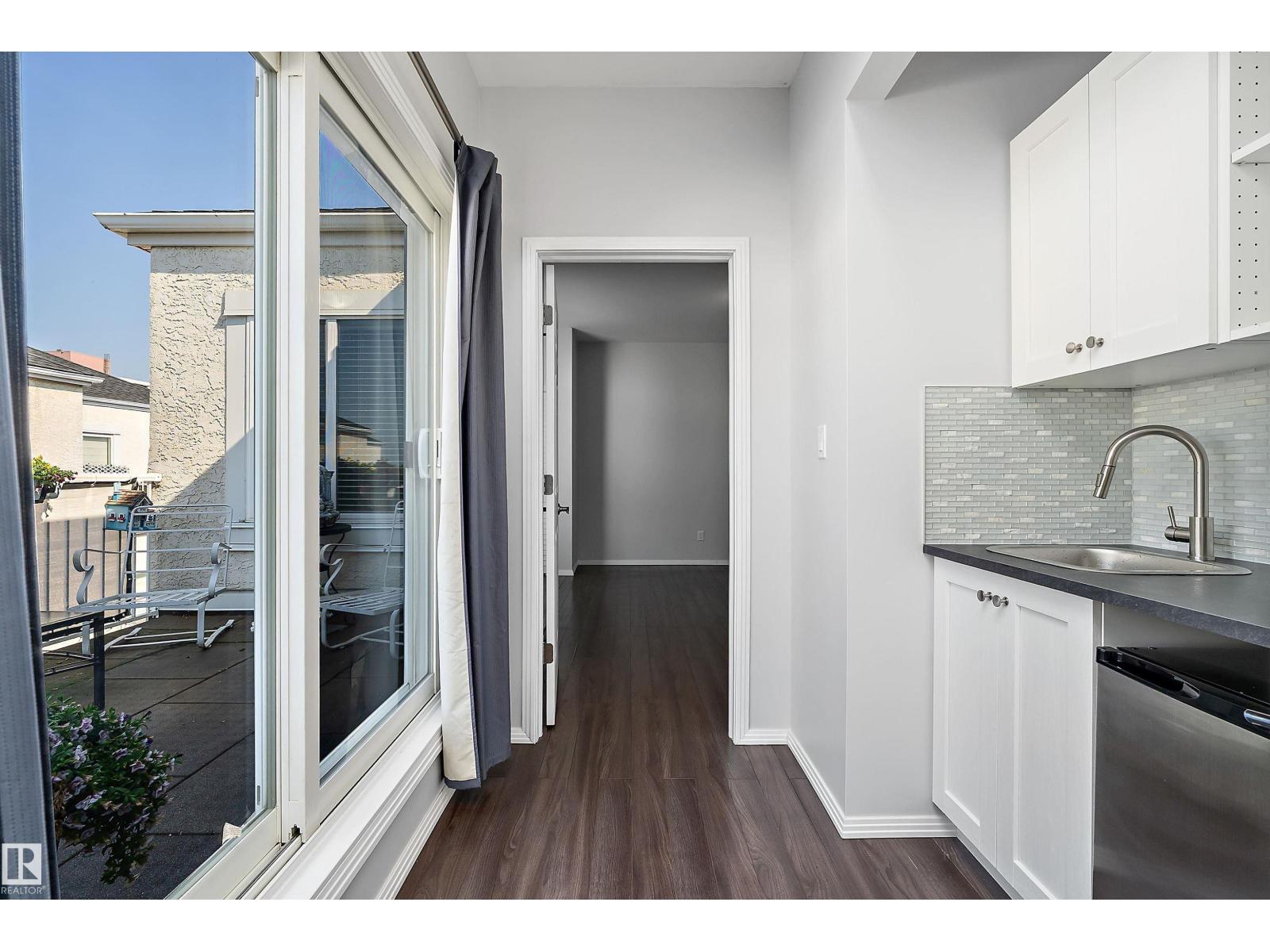 #108 10933 82 AV NW - 18