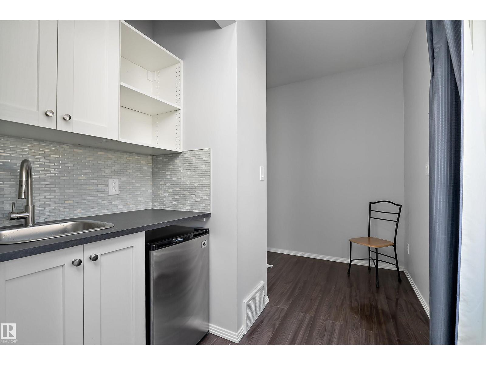 #108 10933 82 AV NW - Image 19