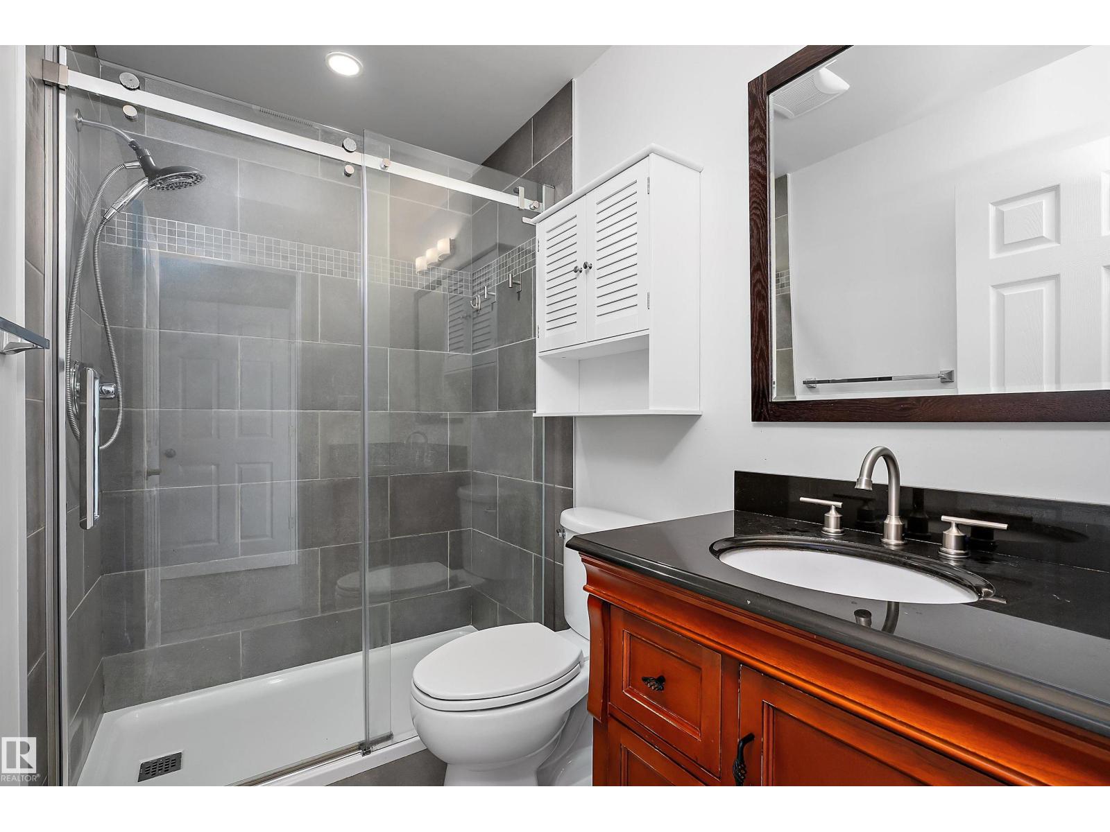 #108 10933 82 AV NW - 20