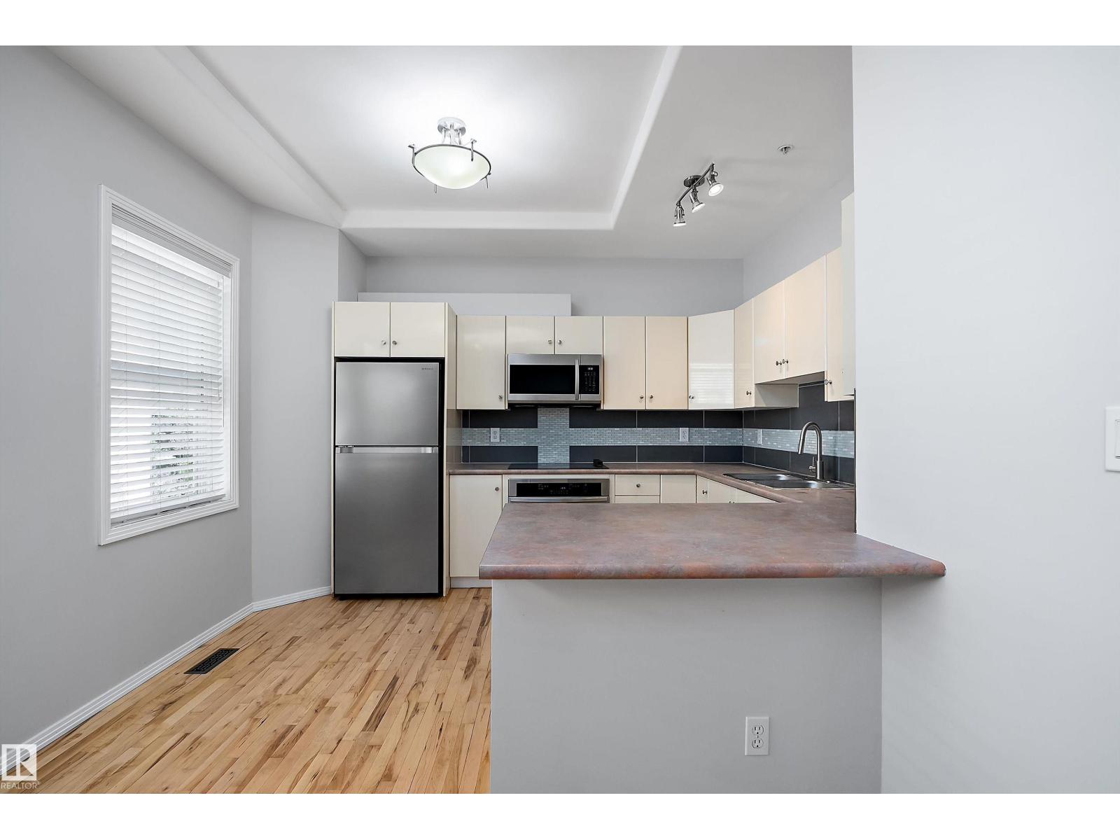 #108 10933 82 AV NW - Image 14