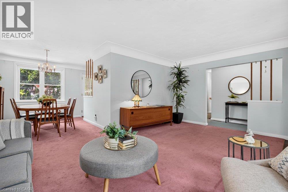 392 HENDERSON Road - 9