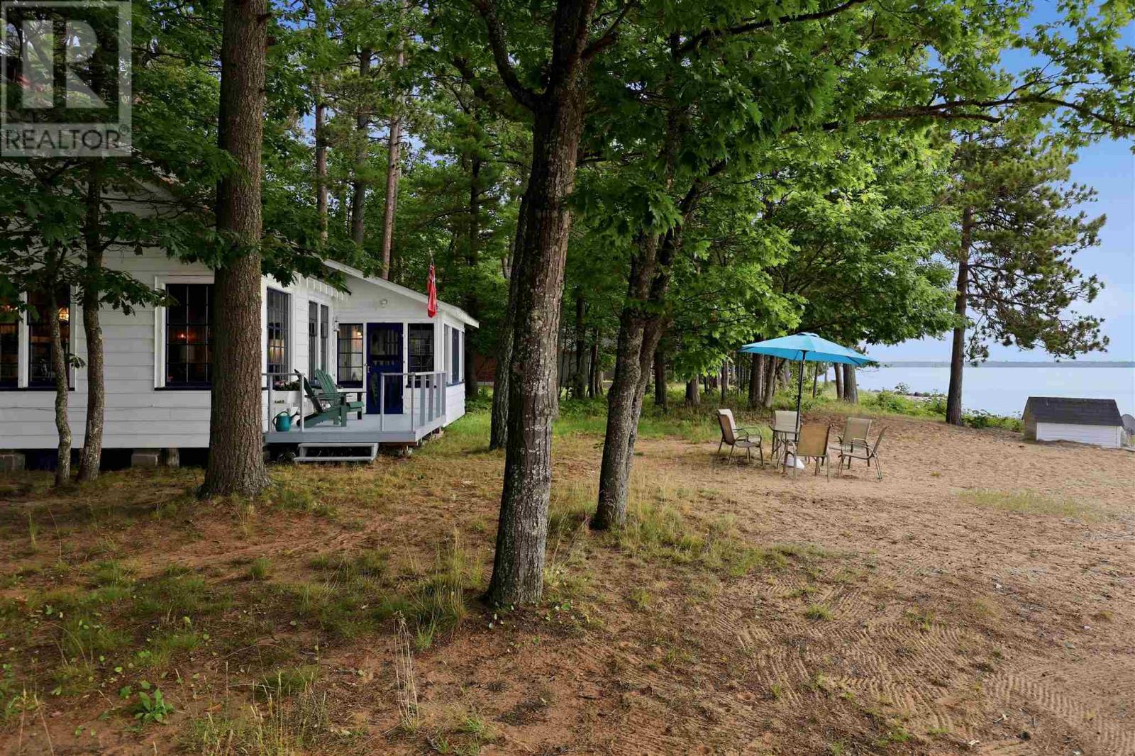 177 Pointe Des Chenes CRES - 39