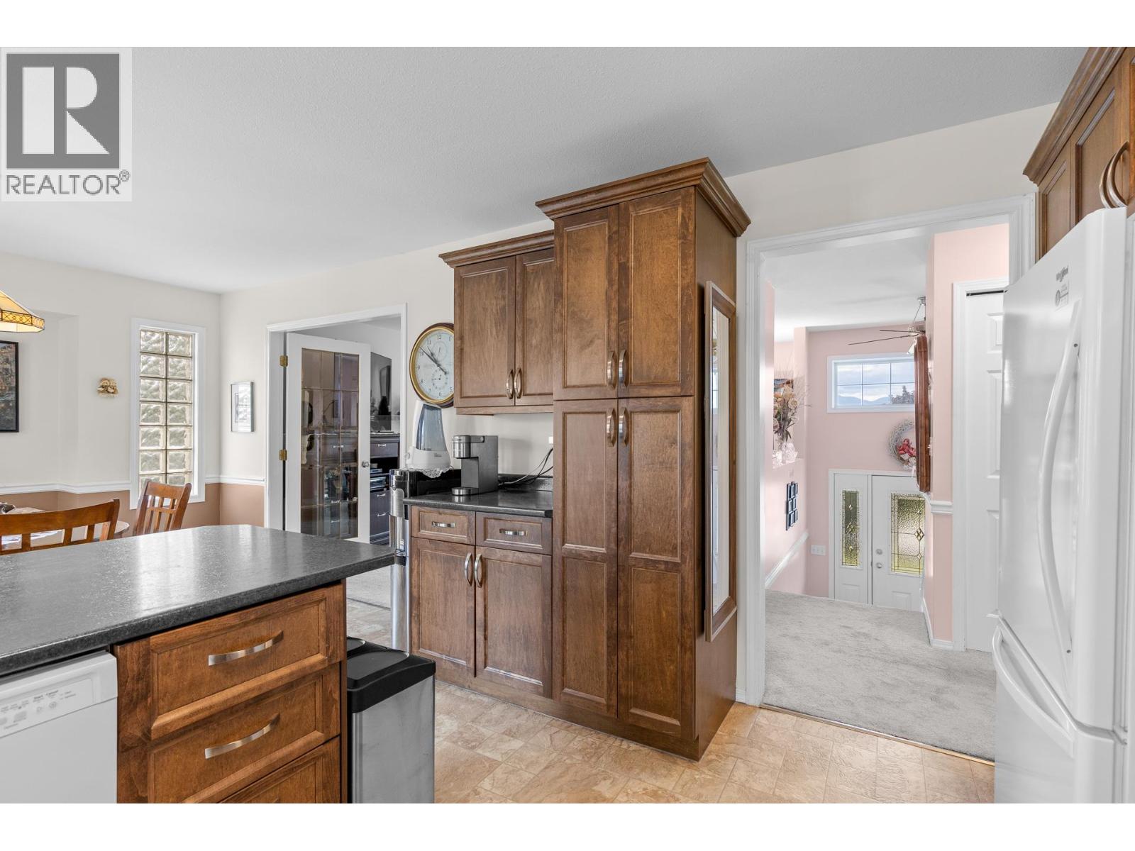 280 Cosens Court - 17