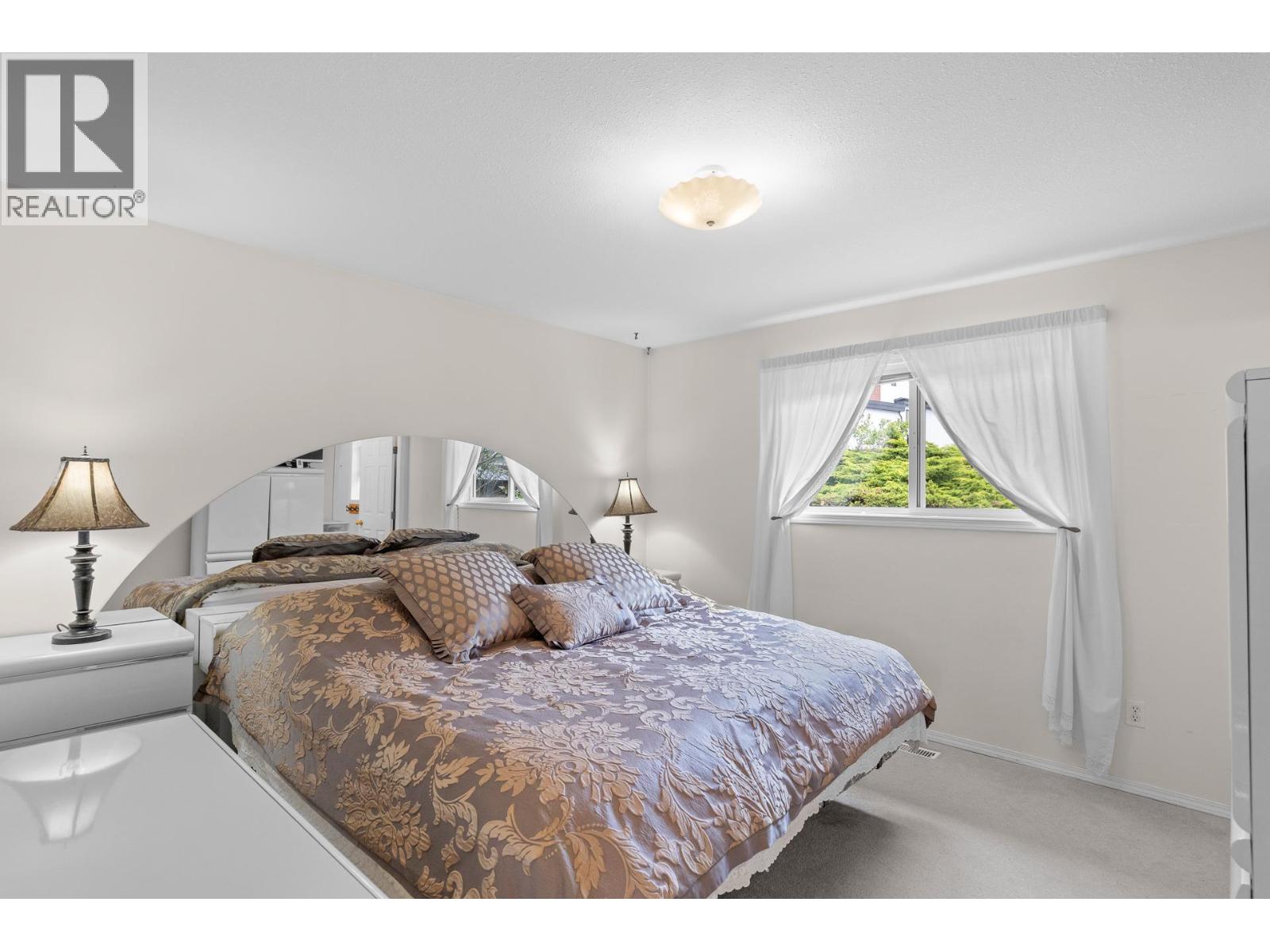 280 Cosens Court - 38