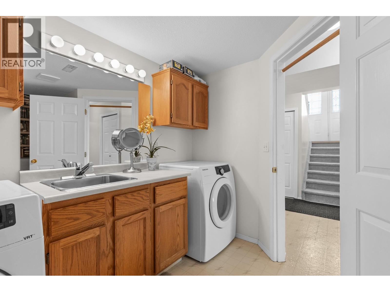 280 Cosens Court - 49