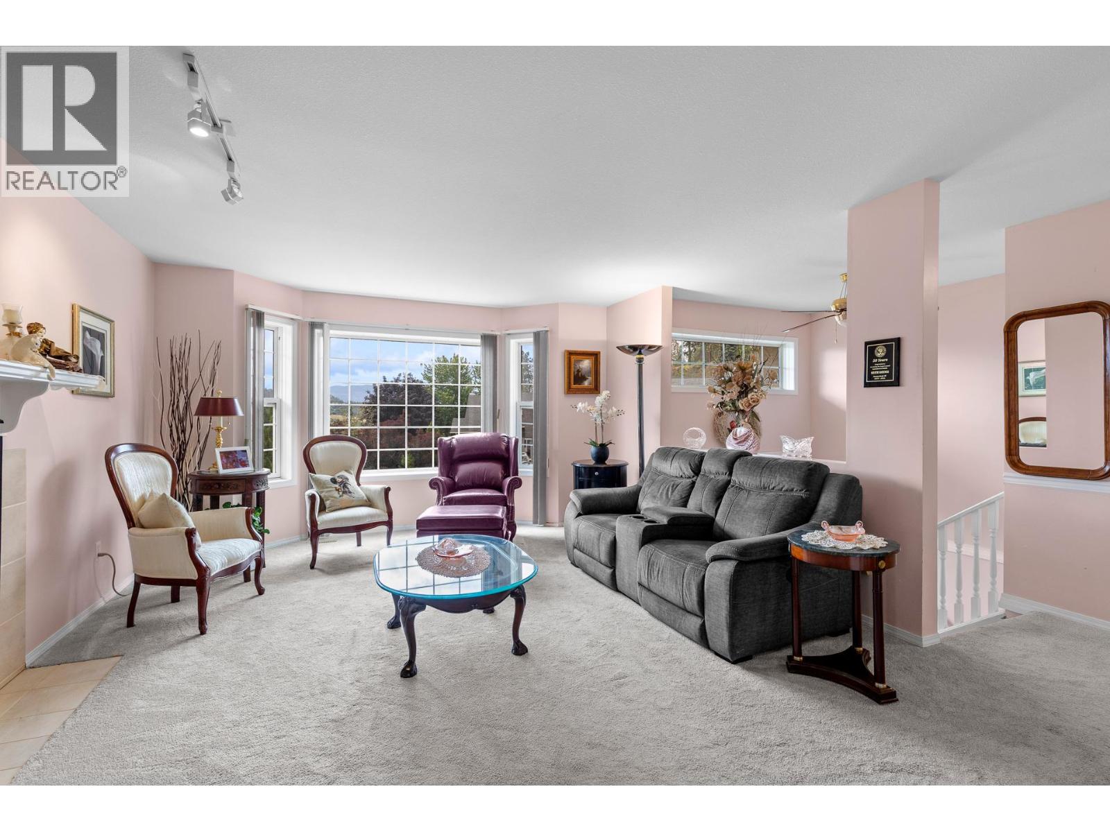 280 Cosens Court - 7