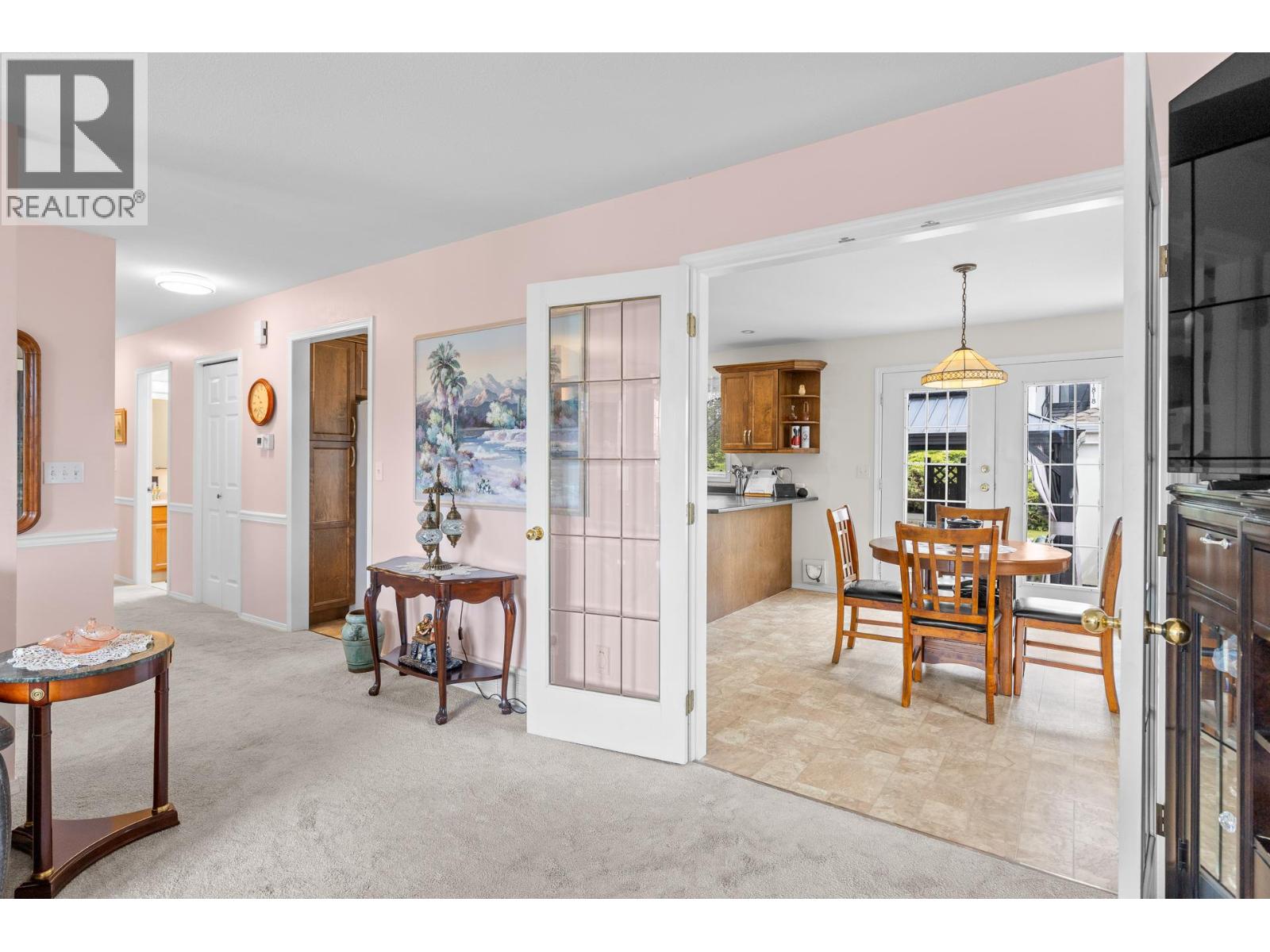 280 Cosens Court - 9