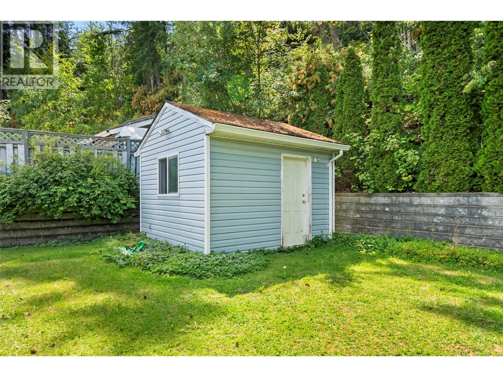 2959 Birch Lane - 35