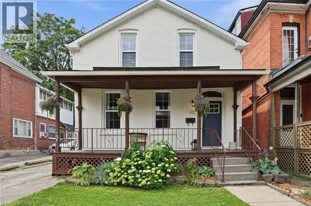 62 ALANSON Street - 1