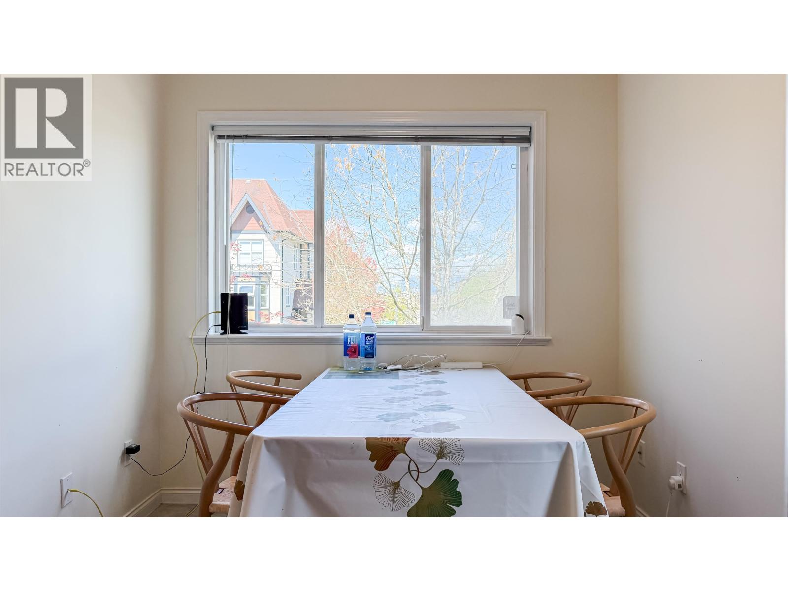 #1-9420 FERNDALE Road, Richmond