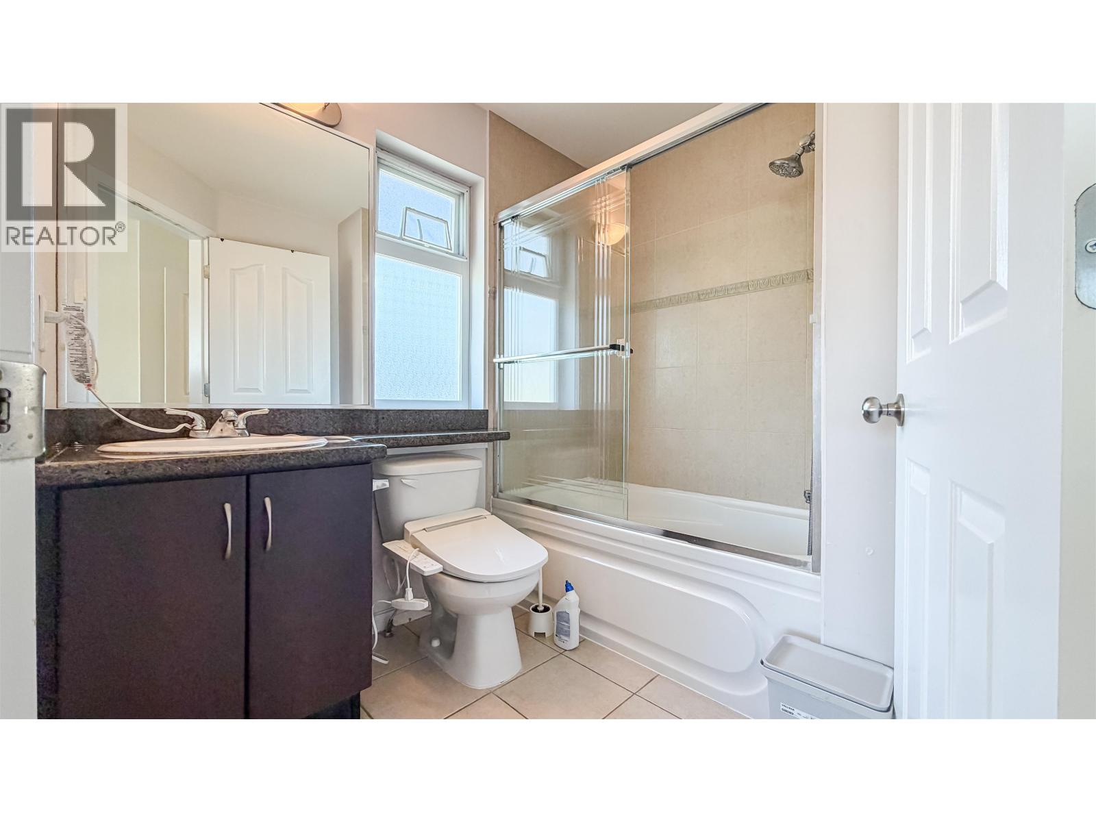 #1-9420 FERNDALE Road, Richmond