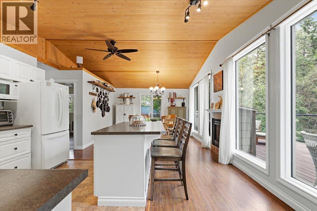 12055A 454 Township - Image 13