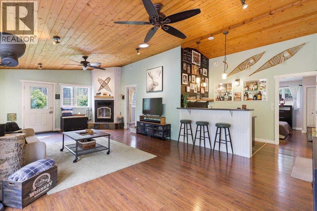 12055A 454 Township - Image 14