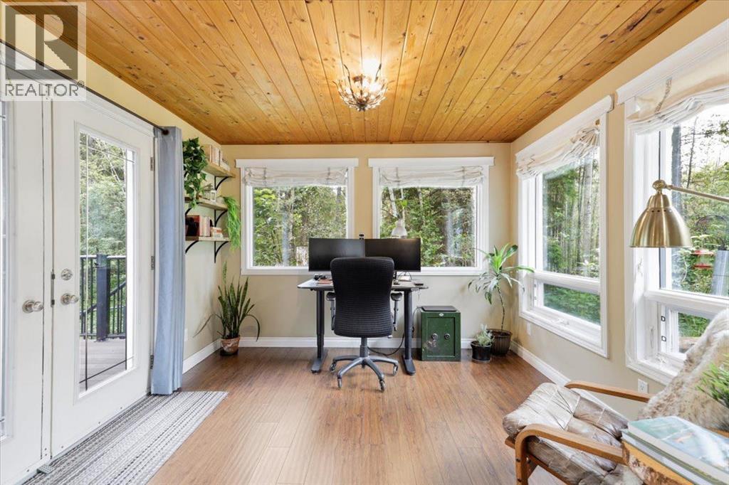 12055A 454 Township - Image 16