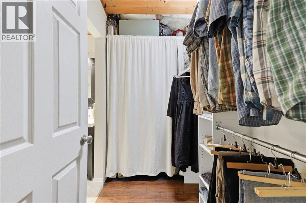 12055A 454 Township - Image 21