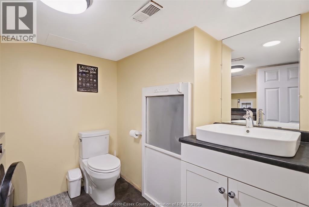 36 WOODLAND AVENUE - 14