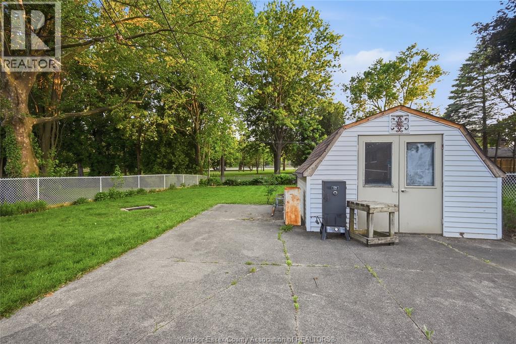36 WOODLAND AVENUE - 18
