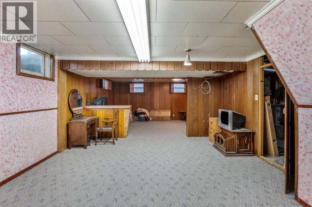 1301 15 Avenue S - 39
