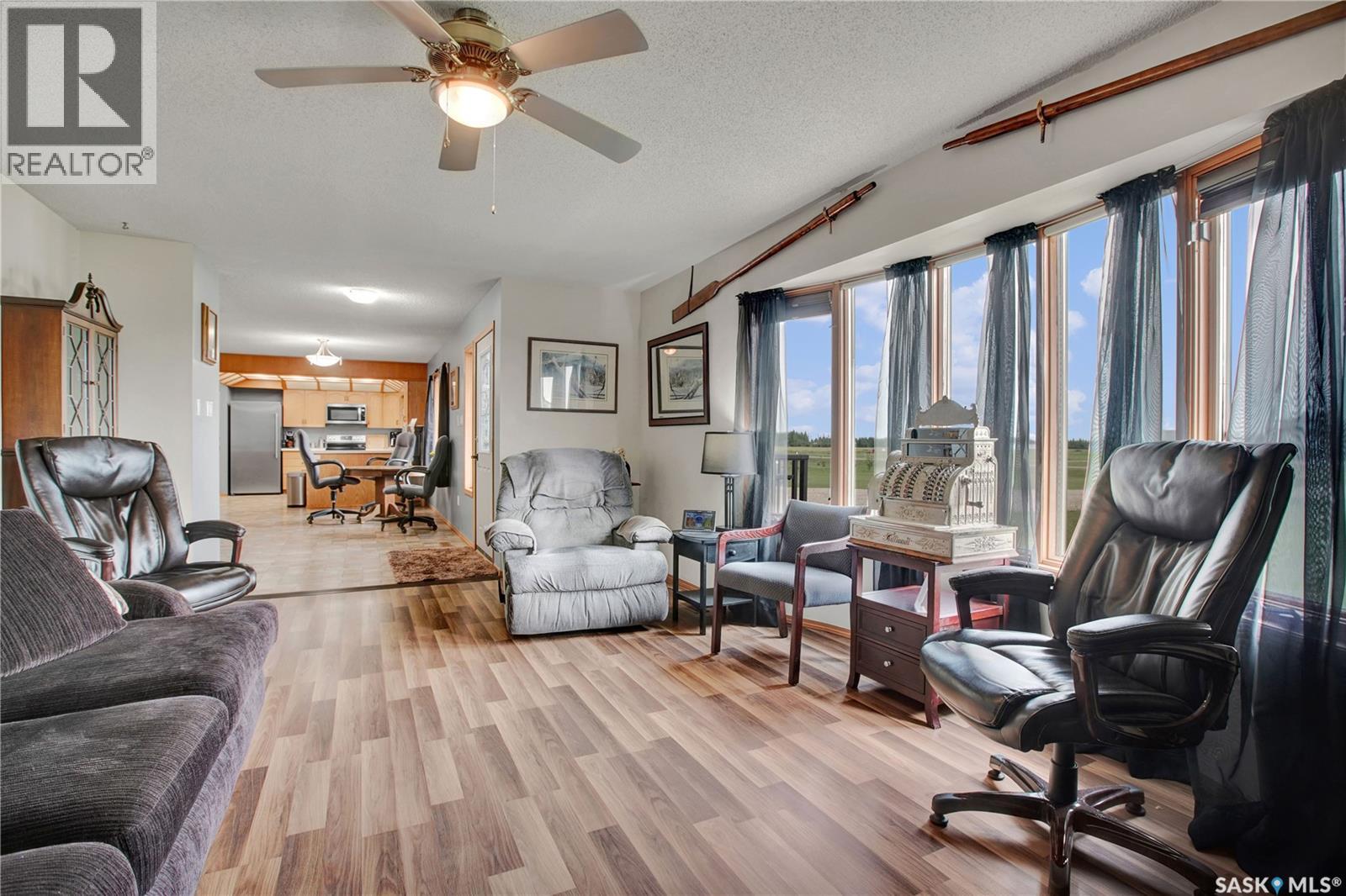 97 Rider PLACE - Image 8