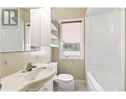 10 West Caledonia Road, Caledonia, NS B0T1B0 Photo 18
