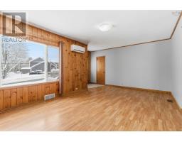 Bedroom - 10 West Caledonia Road, Caledonia, NS B0T1B0 Photo 6