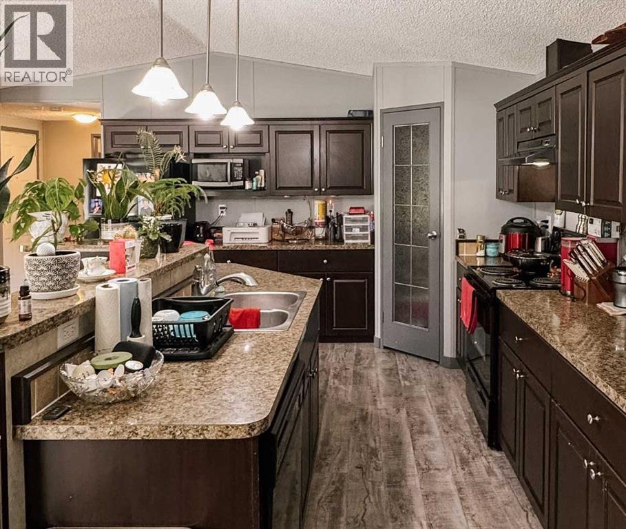 5B 844071 HWY 743 - 13