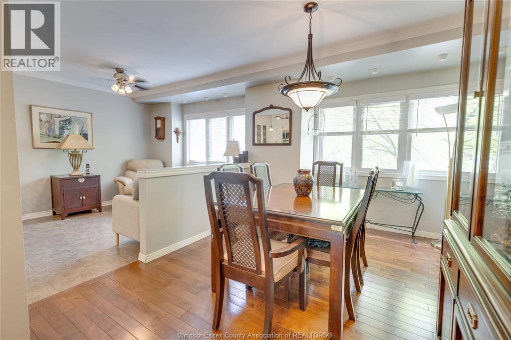 #9-3917 3917 RIVERSIDE East - 22