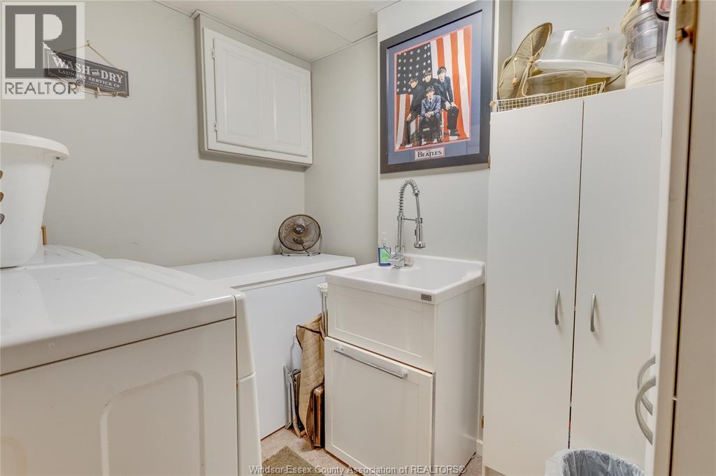 #9-3917 3917 RIVERSIDE East - 36