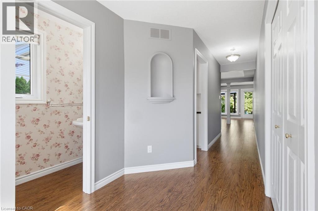 13 BURLWOOD Drive - Image 18