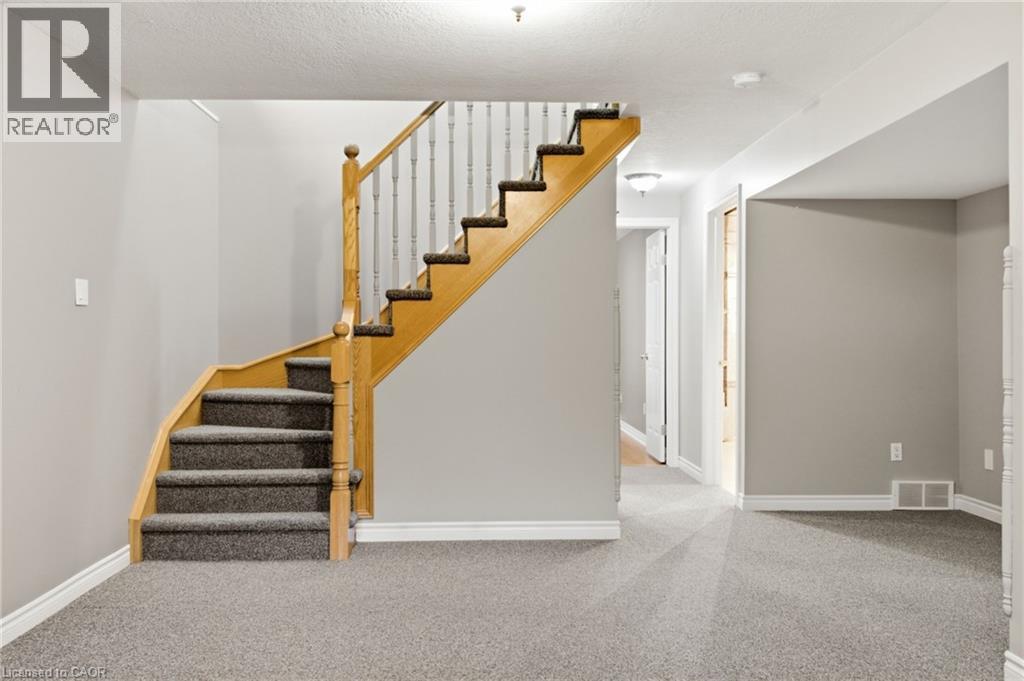 13 BURLWOOD Drive - Image 35