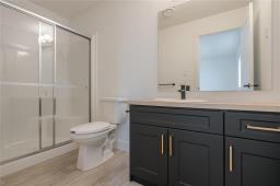 130 Prairie Oak Drive, Mitchell, MB R5G2X5 Photo 14